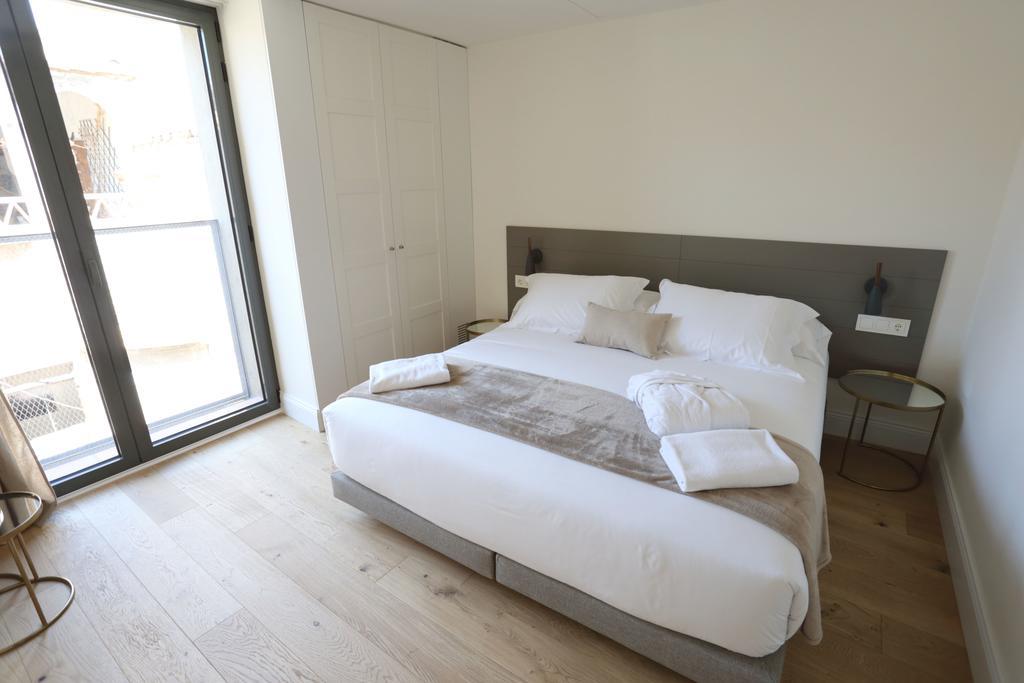 Apartaments Placa Del VI Жирона Экстерьер фото