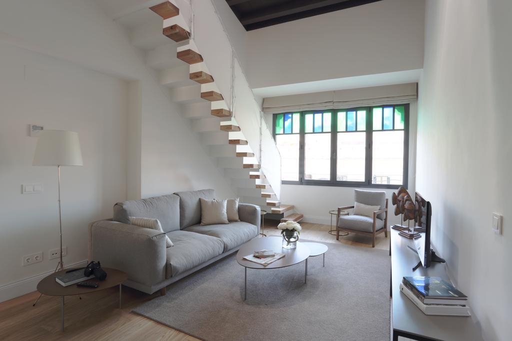 Apartaments Placa Del VI Жирона Экстерьер фото
