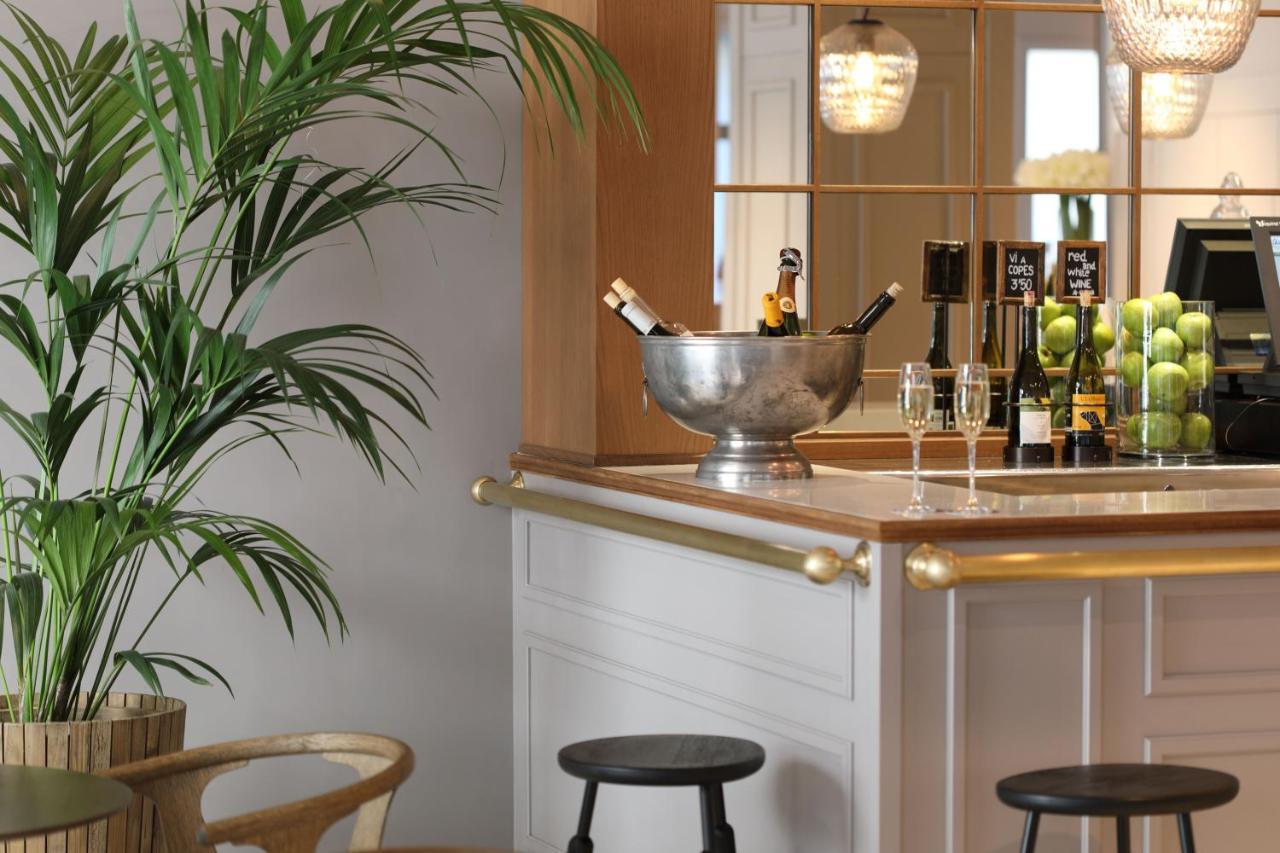 Apartaments Placa Del VI Жирона Экстерьер фото